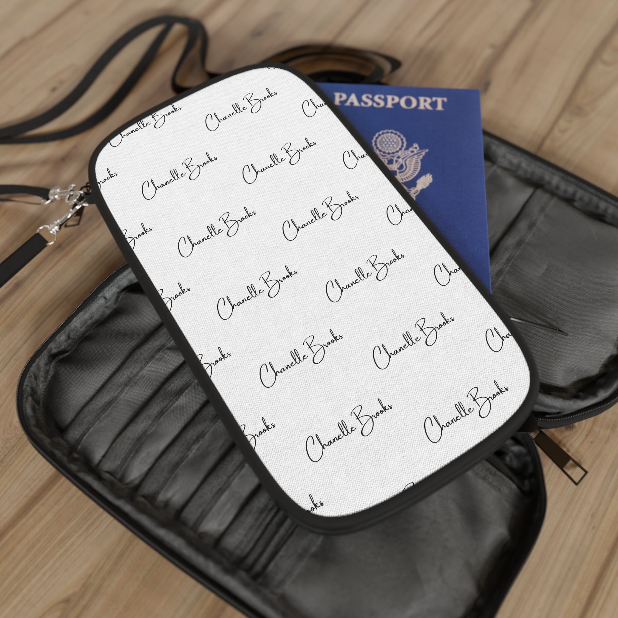 CB Signature Passport Wallet